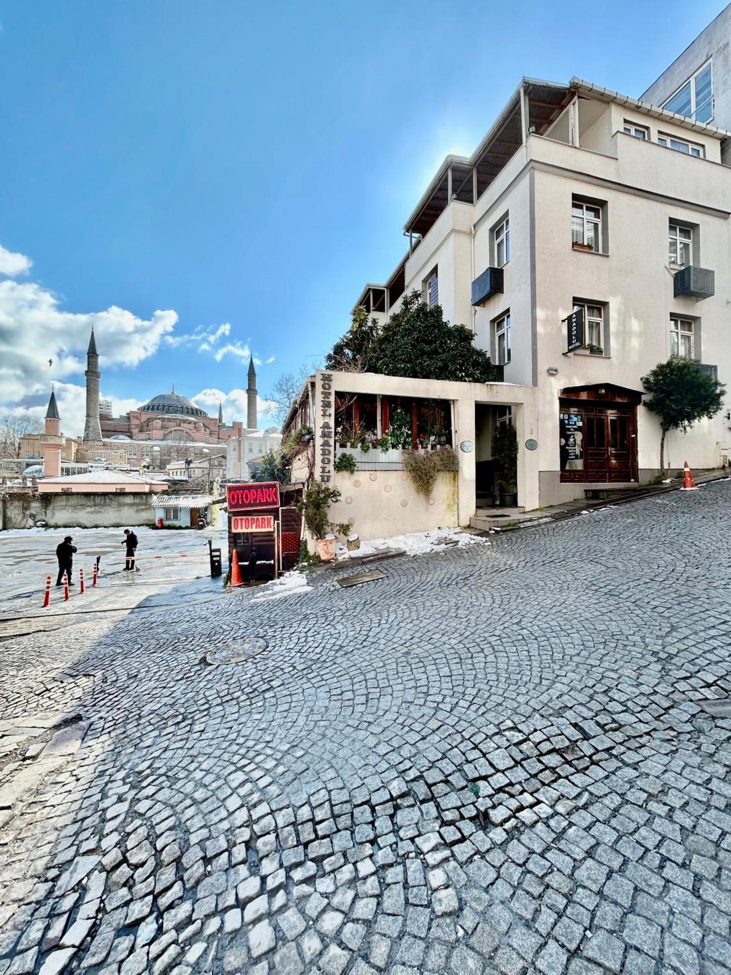 Anadolu Hotel Istanbul Exterior foto